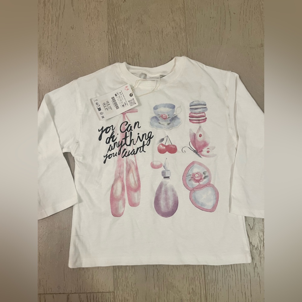 Zara White Tee with Artistic Graphic